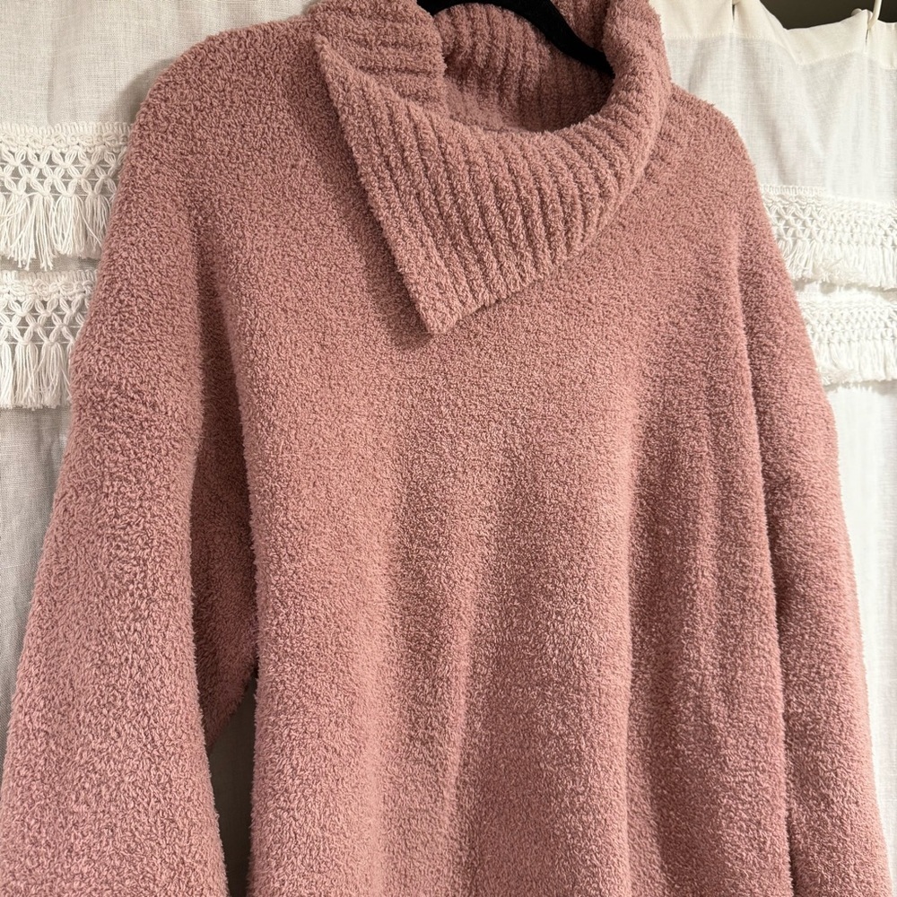 Barefoot Dreams Womens Cozychic Rose Quartz Cowl Neck Shirt Pullover Sweater - Picture 3 of 6